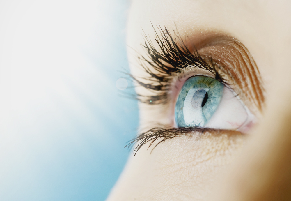 changer couleur yeux